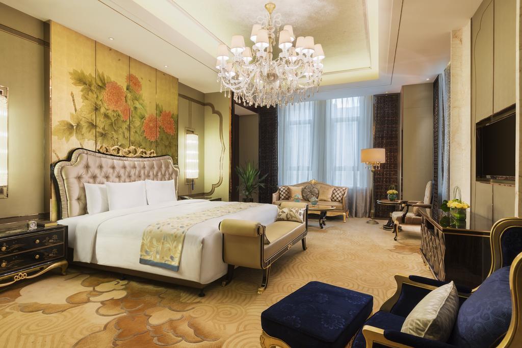Wanda Realm Chifeng Hotel Extérieur photo